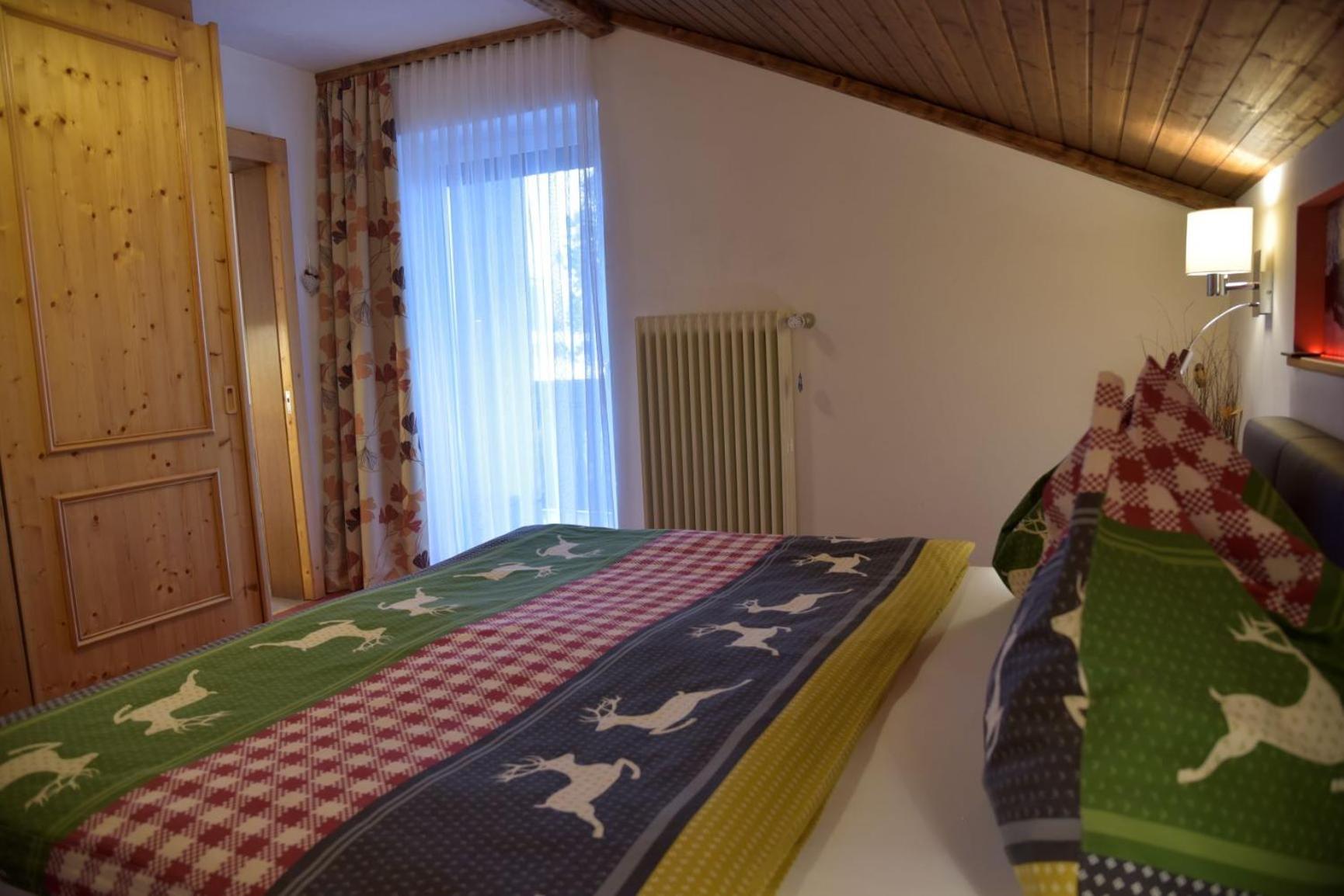 Appartementhaus Theresia Bad Mitterndorf Δωμάτιο φωτογραφία