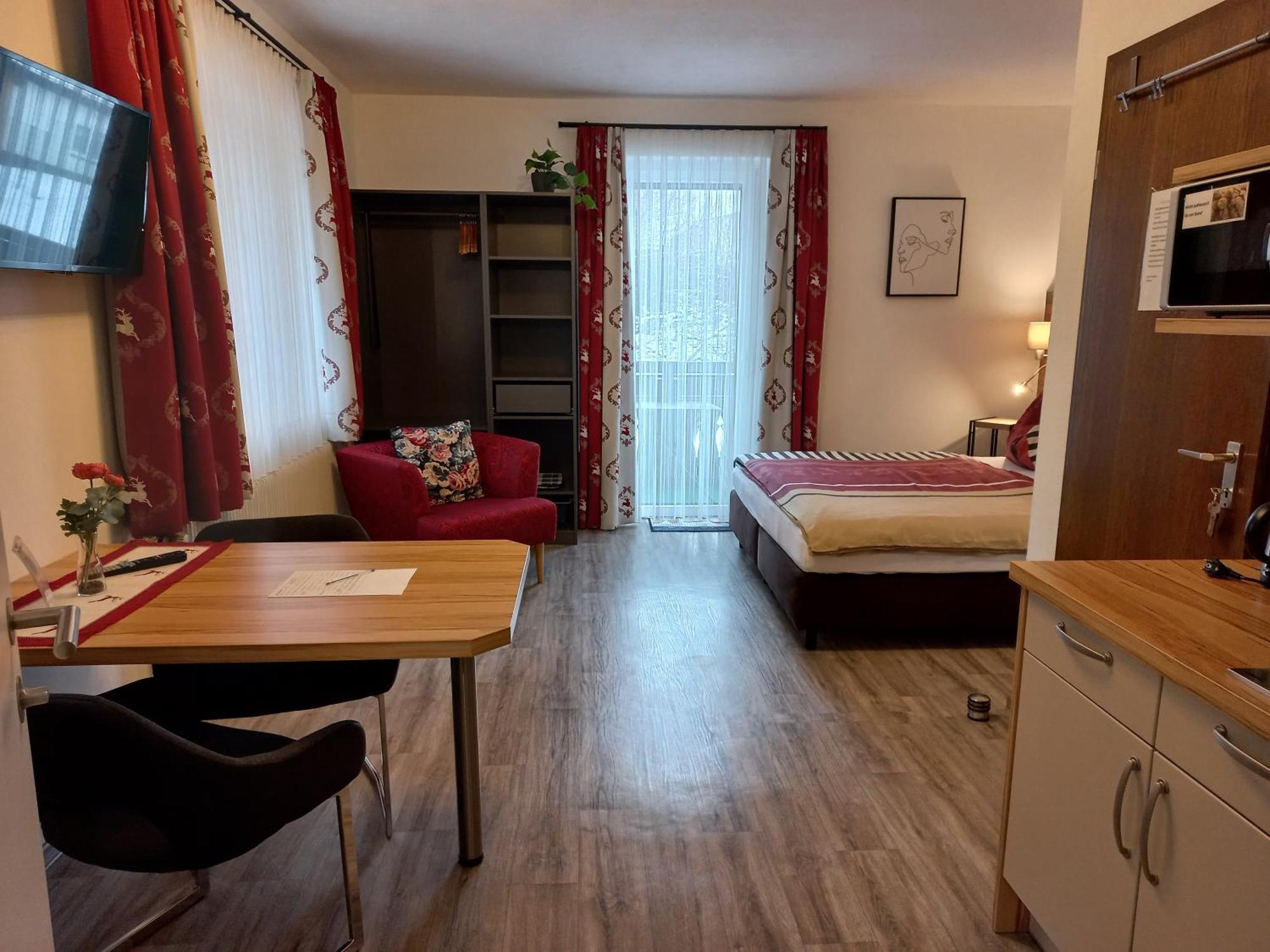 Appartementhaus Theresia Bad Mitterndorf Εξωτερικό φωτογραφία