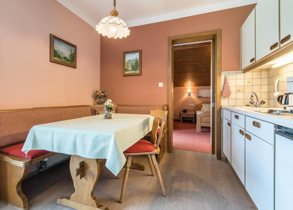 Appartementhaus Theresia Bad Mitterndorf Εξωτερικό φωτογραφία